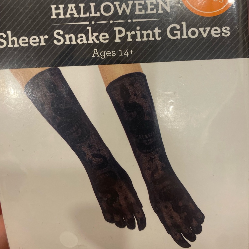 gothic gloves - Picture 2 of 11